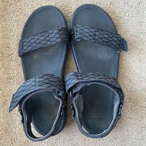 Men’s Teva sandals, size 9